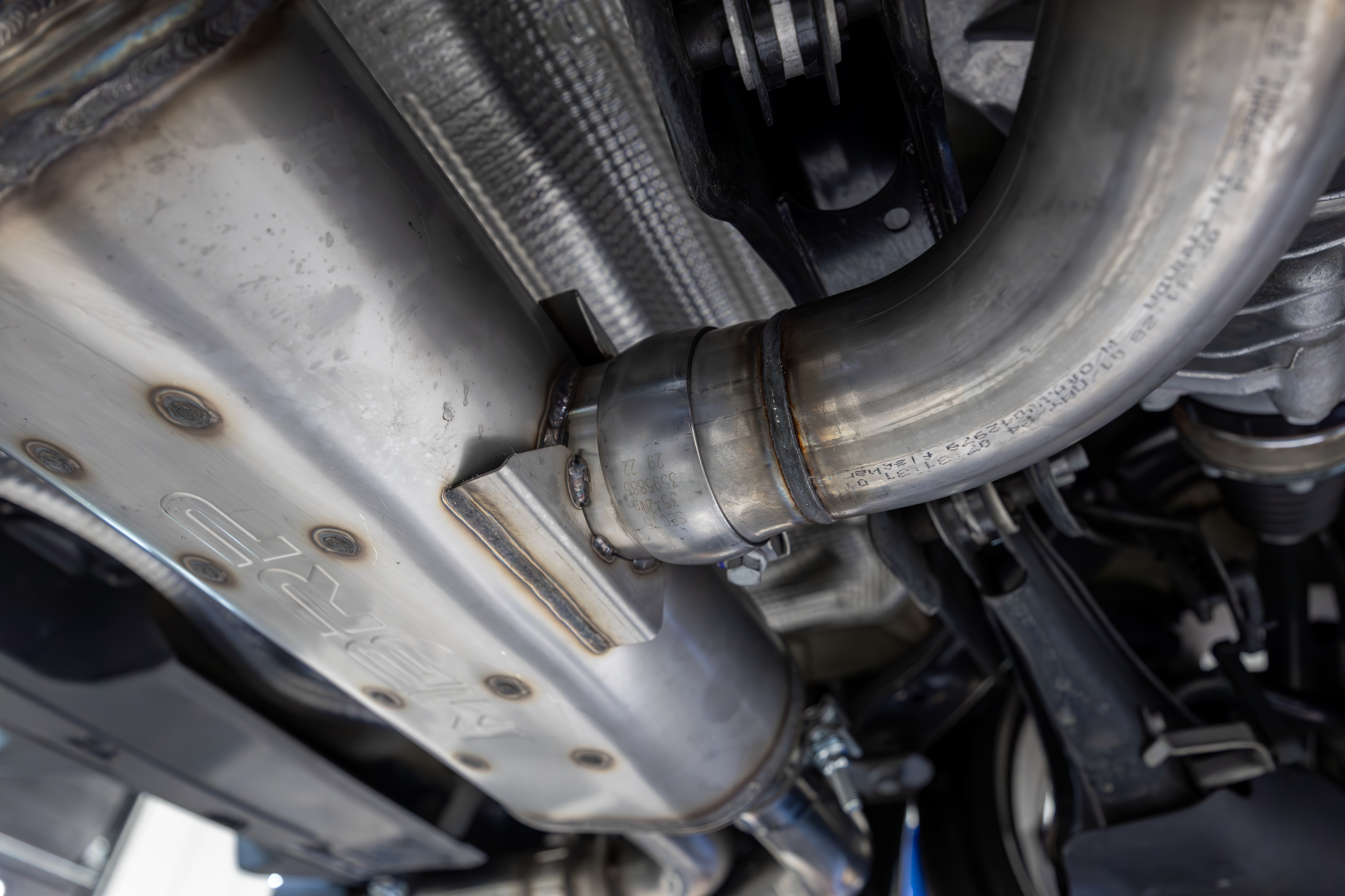 MBRP Exhaust S46193CF MBRP 3in. Cat-Back, 2.5in. Quad Split Rear Exit, T304, CF Tips, Active.